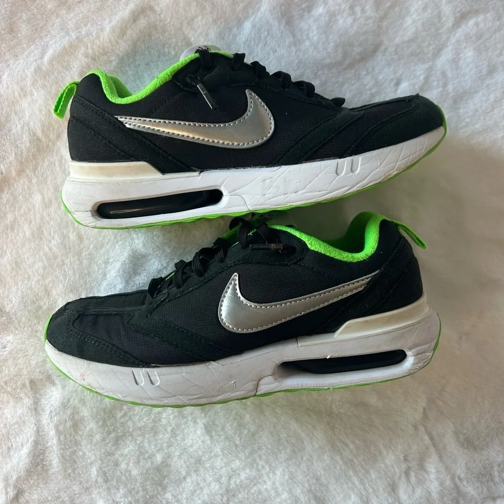 Nike Air Max Kids Black Neon Green Sneakers Youth Running Shoes 4Y